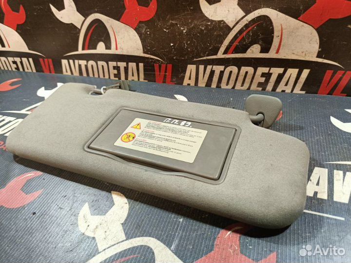 Солнцезащитный козырек правый Nissan Murano