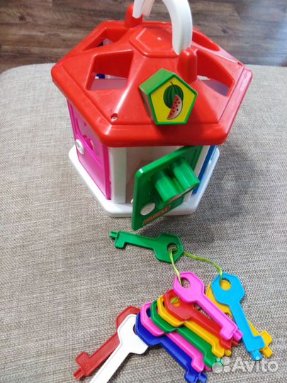 Развивающие игрушки Сортер Домик Полесье