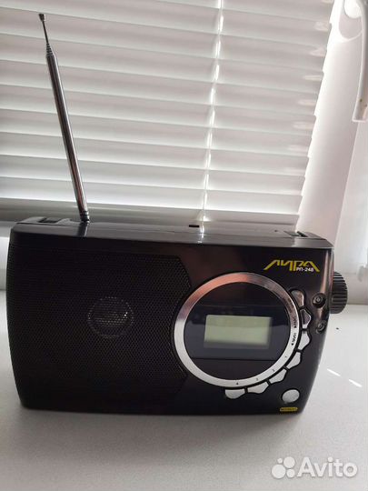 Радиоприемник Лира рп-248