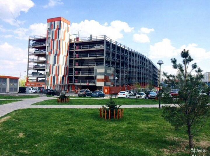 Машиноместо, 13 м²