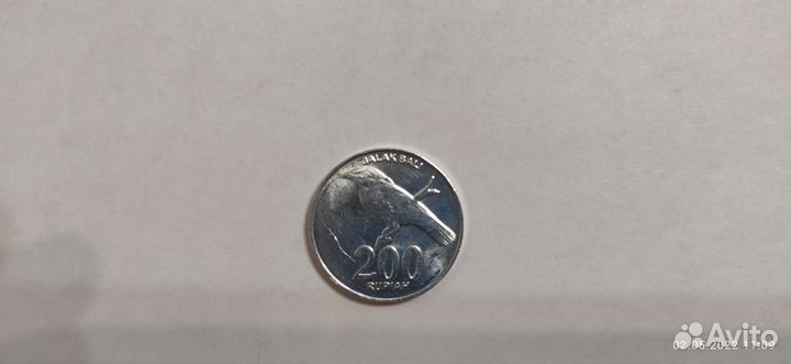 200 рупий Индонезии