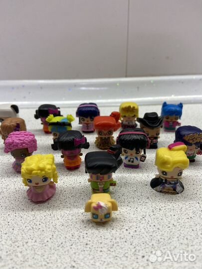 Фигурки My mini mixieqs