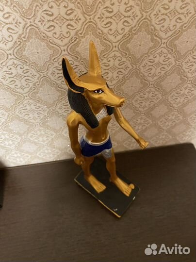 Египетская статуэтка