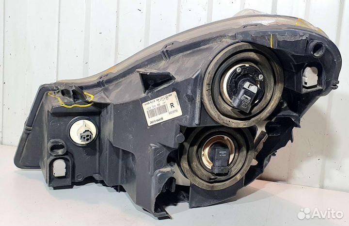 Правая фара Nissan Almera G15 на запчасти