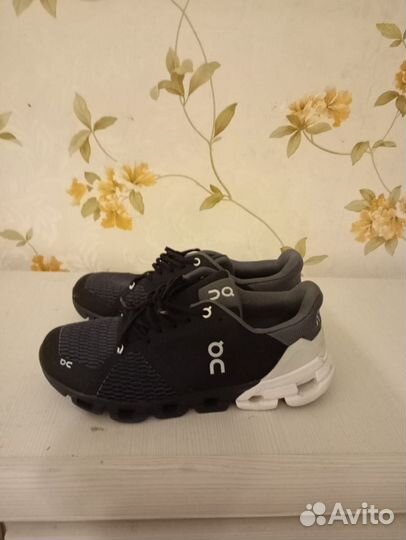 Кроссовки мужские новые