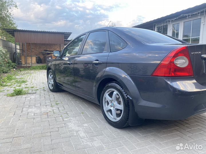 Ford Focus 1.6 AT, 2010, 297 000 км