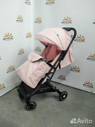 Прогулочная коляска-чемодан