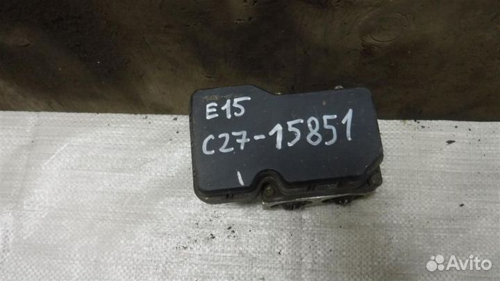 Блок ABS (насос) Toyota Corolla (E150) 2006-2013