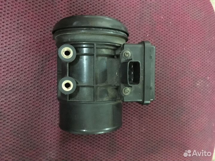 Датчик расхода воздуха Suzuki Grand Vitara xl7