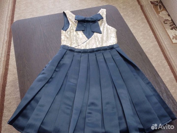 Платье для девочки 134