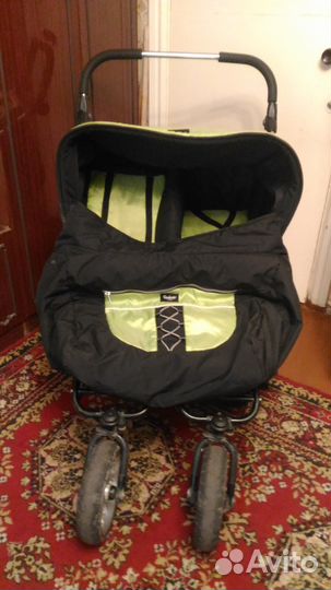 Коляска для двойни