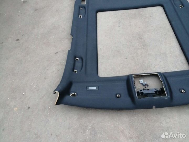 Обшивка потолка на BMW X5E70