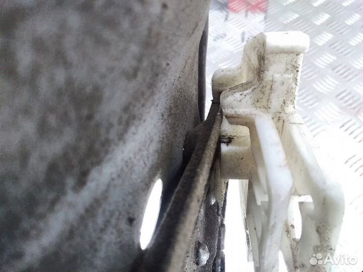 Стеклоподъемник для Volkswagen Touran 1