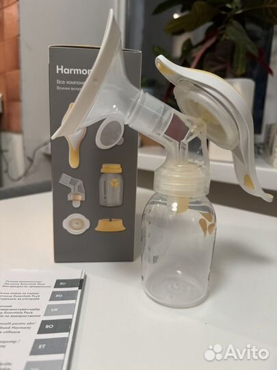 Молокоотсос ручной medela