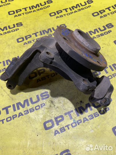 Передний левый кулак Peugeot 207