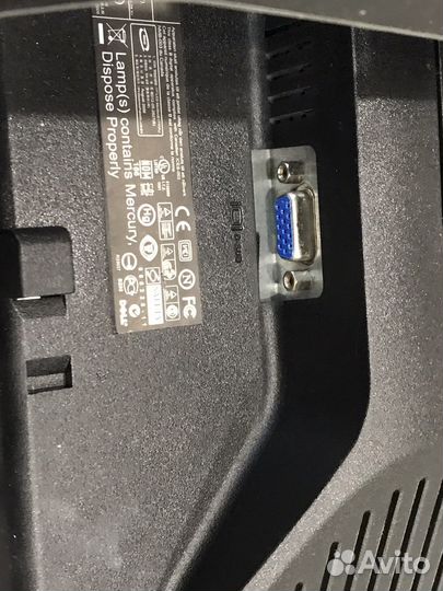 Монитор Dell 17