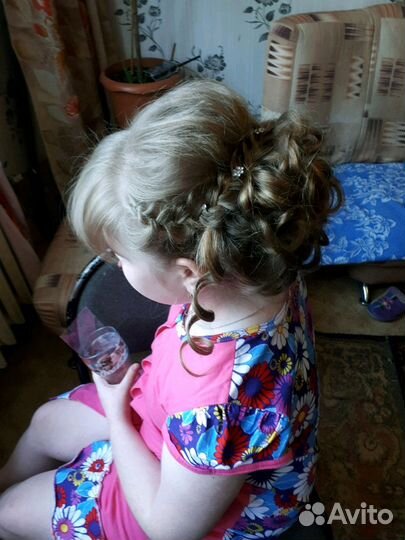 Прически, плетение кос