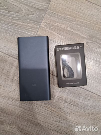 Повербанк xiaomi 10000 бу