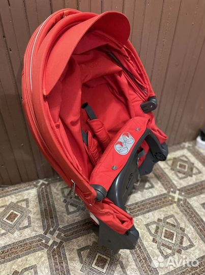 Прогулочная коляска стокке