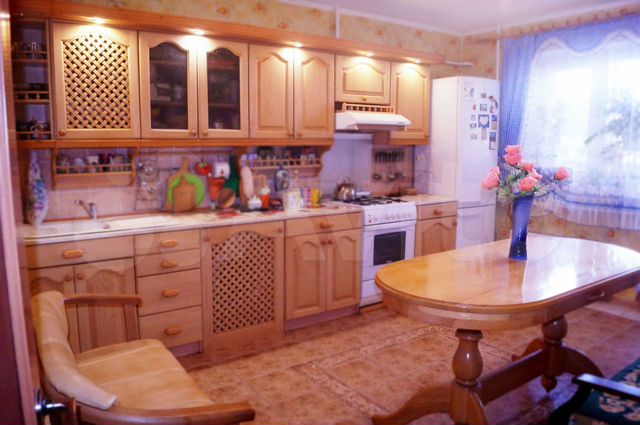 3-к. квартира, 90,6 м², 1/10 эт.