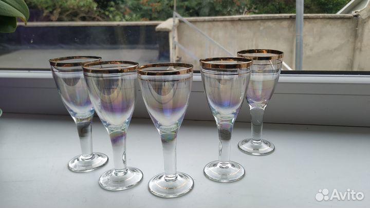 Рюмки. Радужное стекло. Винтаж гдр. Комплект из 5ш