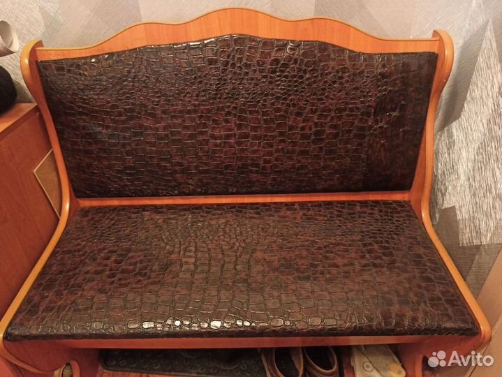 Прихожая угловая бу