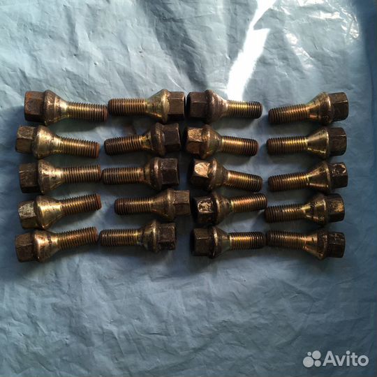 BMW R15 колпаки и железные диски