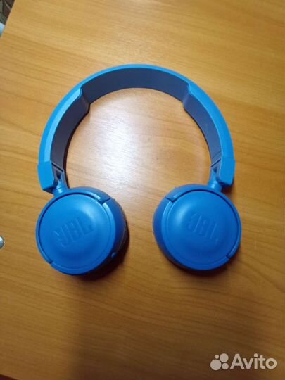 Беспроводные наушники JBL T 450