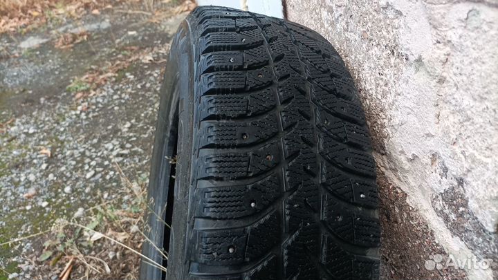 Bridgestone Ice Cruiser 5000 185/65 R15 88T