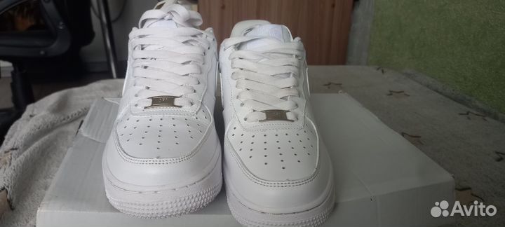 Кроссовки мужские новые размер 37