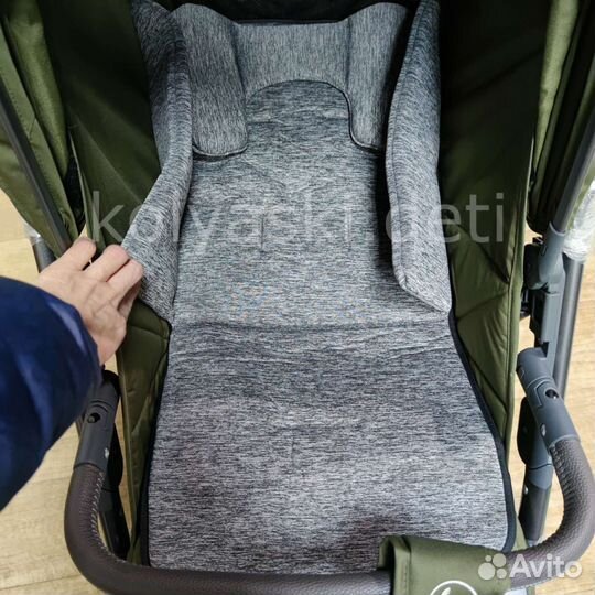 Прогулочная коляска вездеход