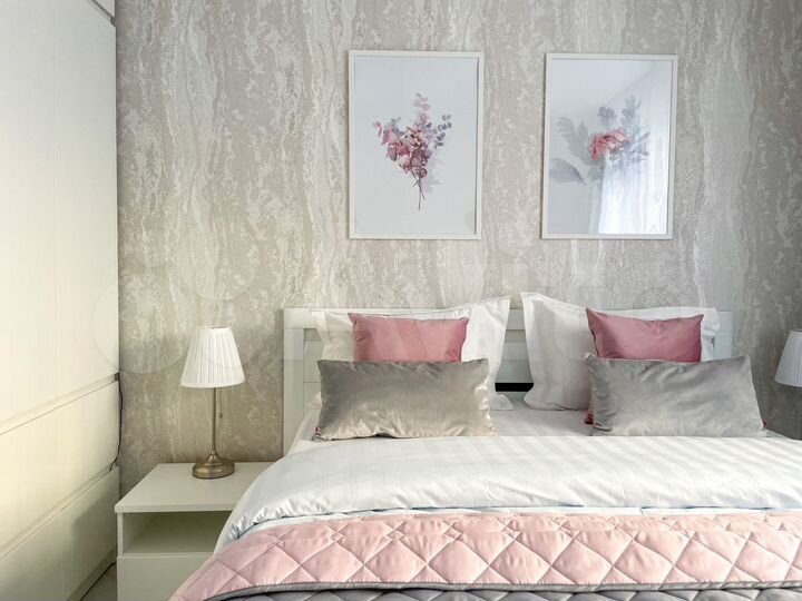 2-к. квартира, 70 м², 1/10 эт.