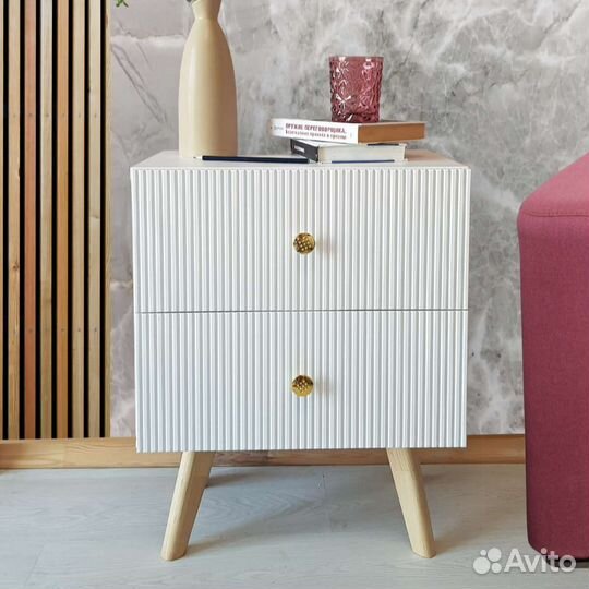 Тумба прикроватная