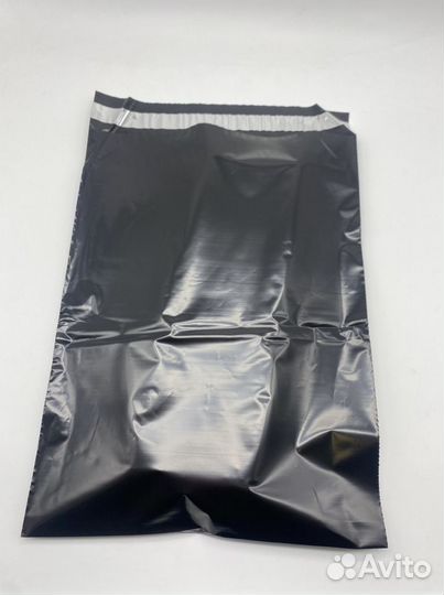 Черный курьер пакет