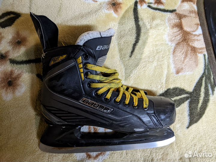 Хоккейные коньки bauer supreme s150