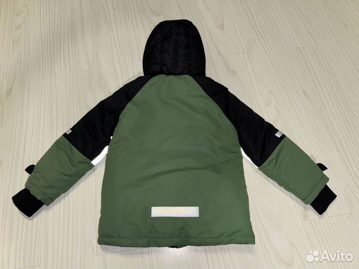 Демисезонная куртка на мальчика