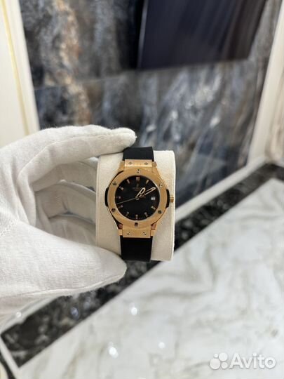 Часы hublot