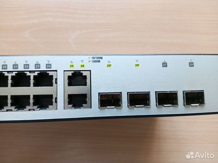 Коммутатор D-Link DES-1210-28/ME