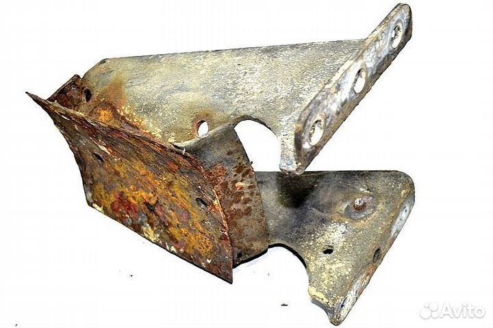 Кронштейн глушителя volvo FH12 2-seeria (01.02)