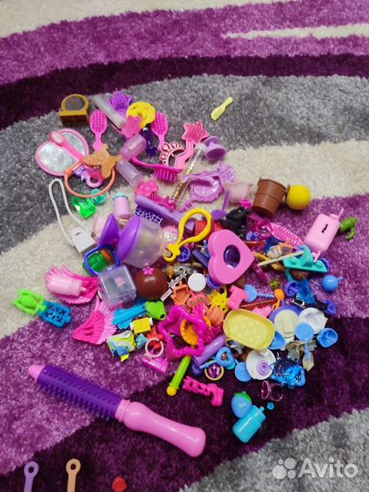 Детские коллекции скрепышей и мелочей