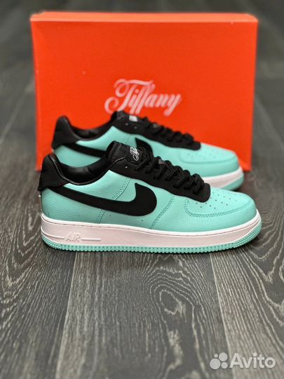 Nike Air Force 1 Low x Tiffany & Co. 1837