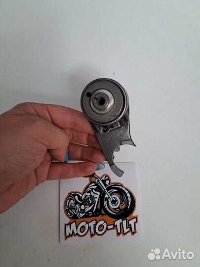 Вилочки переключения передач 1+1 в сборе с валом