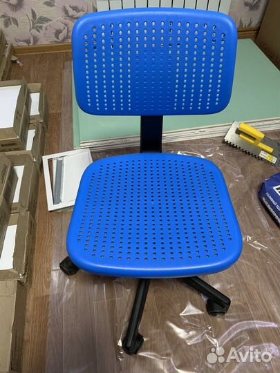 Компьютерный стул IKEA alrik