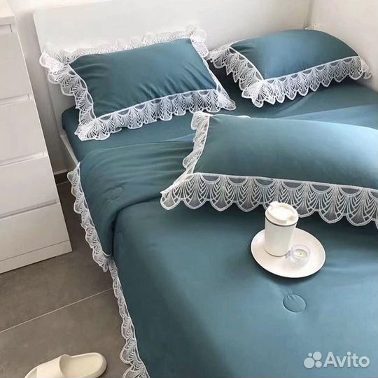 Комплект с одеялом