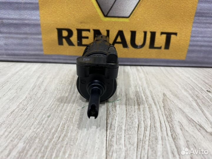 Моторчик Насос Мотор омывателя Renault megane 1