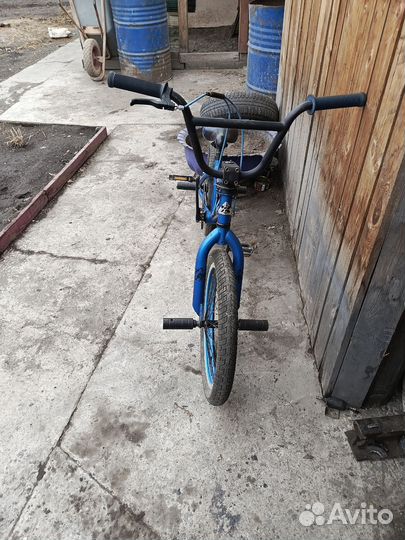 Трюковой велосипед bmx