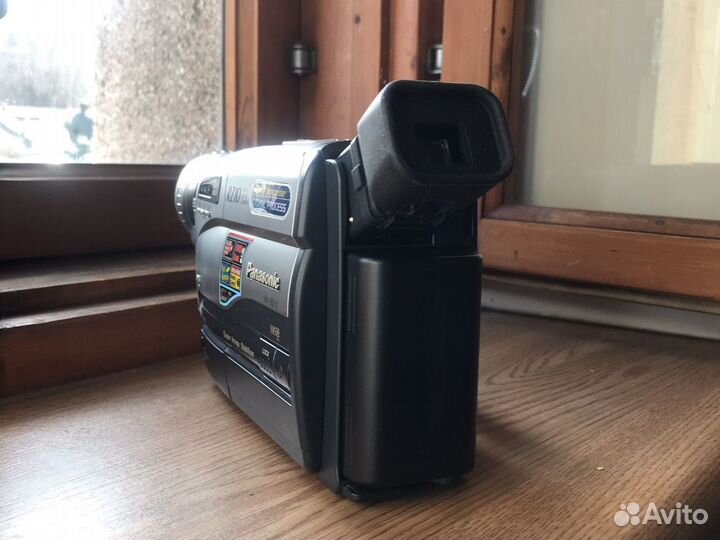 Видеокамера panasonic NV-RZ10