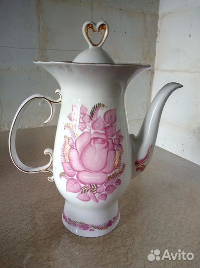 Розовый Кофейник, фарфор СССР (склееный)