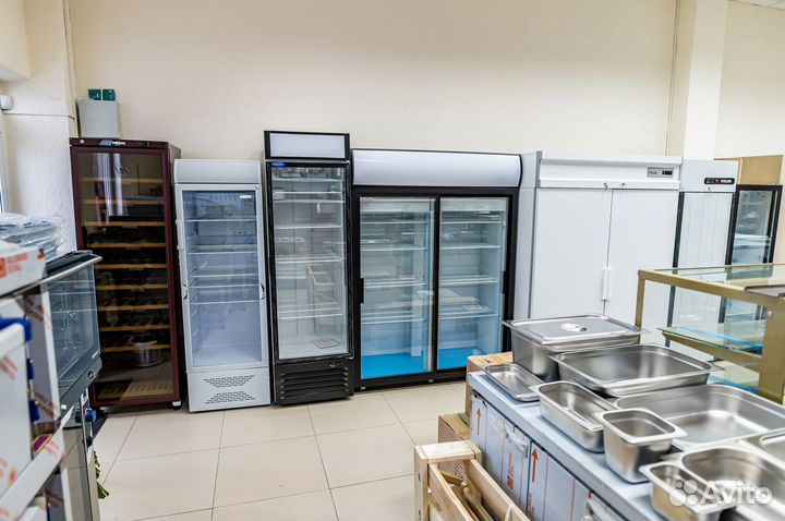 Холодильный шкаф со стеклянными дверьми-купе Duet