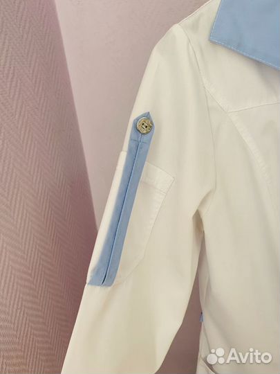 Женский хирургический костюм. Медицинская одежда